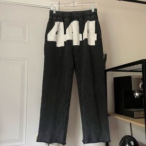 444 black men’s knit terry cotton raw hem logo graphic cropped straight pants